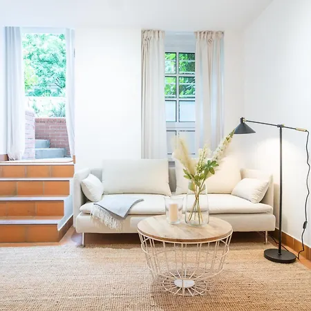 公寓 Charmantes 2-zimmer-apartment Mit Vorgarten