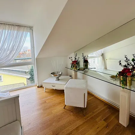 Apartment Schoene Dachgeschosswohnung Nahe Dem Mueggelsee Berlin