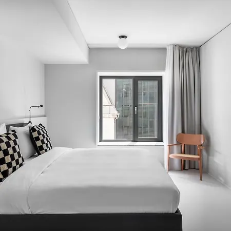 Numa Savi Berlin