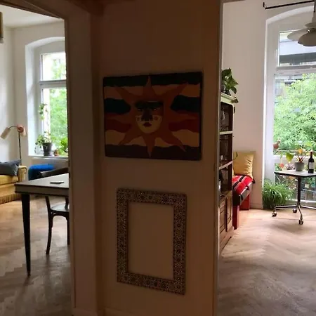 Appartamento Berliner Altbaubauwohnung In Mitte Berlino
