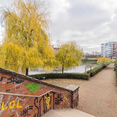 Apartmenthaus Mitte * Берлин