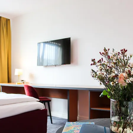 Hotel Good Morning + East Berlín
