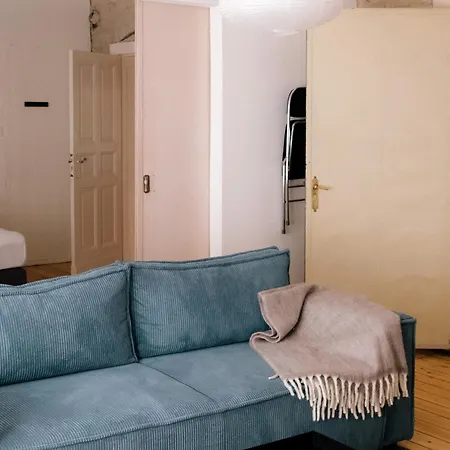 Apartment Cosy In Schillerkiez