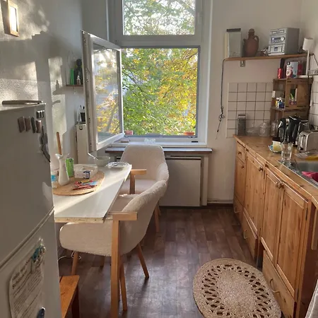 Schillerkiez Helle Zentrale Mit Berliner Charme ברלין