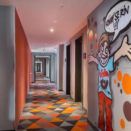 - The Niu, Hide Friedrichshain By Ihg Szálloda 3*