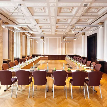 Moevenpick Am Potsdamer Platz Отель 4*