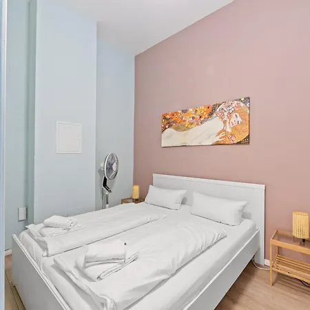 公寓 Uthman Berlin-neukoelln *
