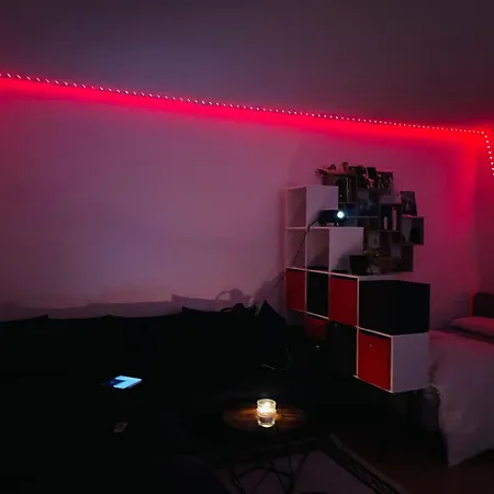 2-rooms Flat In Berlin-wedding Apartment