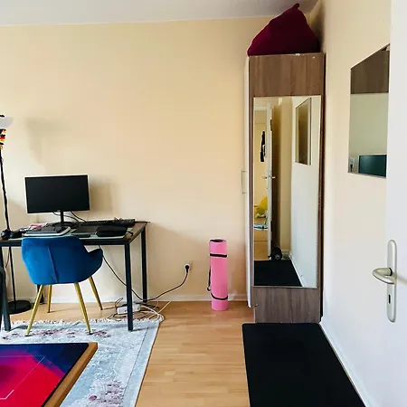 2-rooms Flat In Berlin-wedding Apartment *