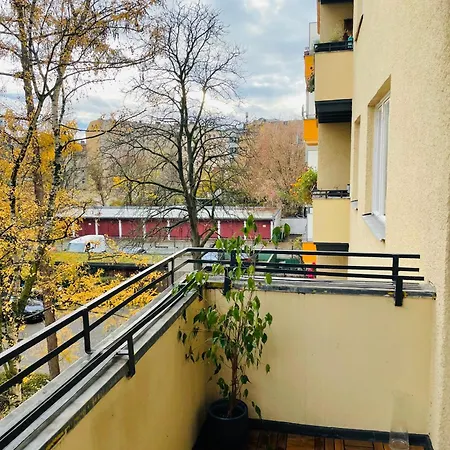 2-rooms Flat In Berlin-wedding Apartment Berlin