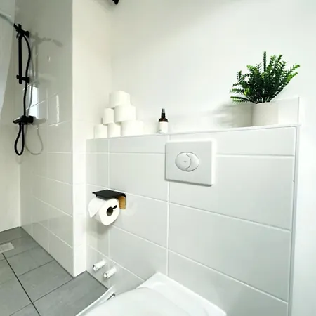 I Spacious Private In Heart Of * Berlin