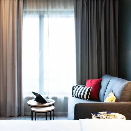 Moxy Ostbahnhof Hotel Berlin
