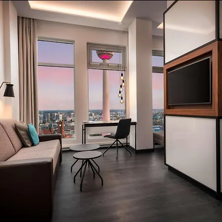 Park By Radisson Alexanderplatz 4*
