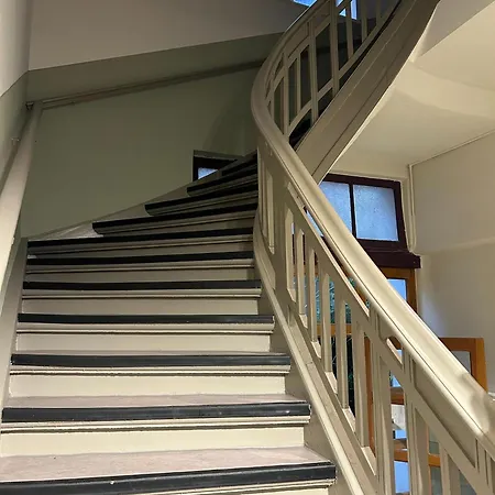 Schoenhouse Avenue - Digital Access Apartment *
