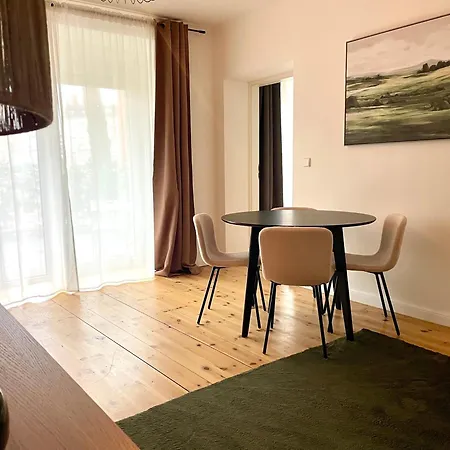 Dene Living * Берлин