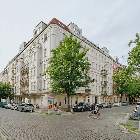 Apartment Homely - Center, Modern, Historical, Near Park
