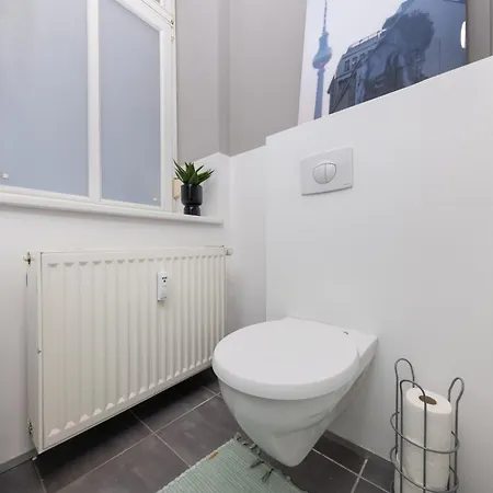 Oase Am Mauerpark - 4 Schlafzimmer - 130qm - Modern 公寓