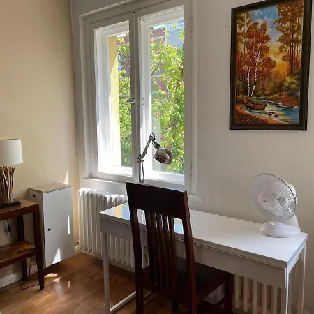 Modern And Cozy In Good Location Apartment *