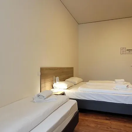 酒店 Queens Residenz