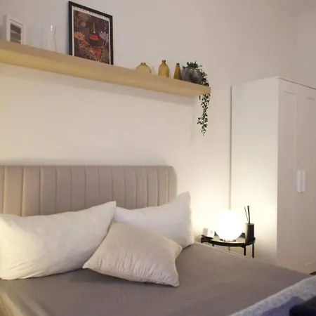 Ground-floor For 2 Ppl In Prenzlauer Berg Berlin