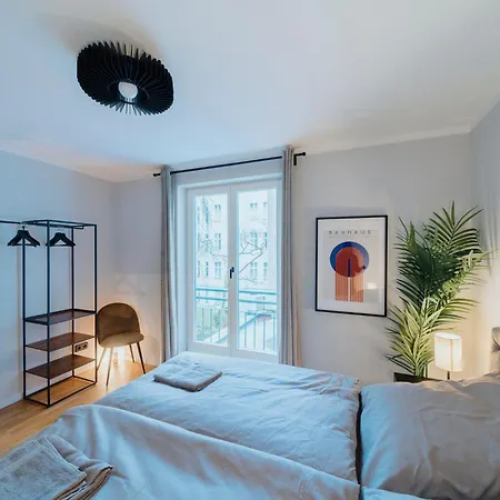 Apartamento Luxurious 105m2 Penthouse In Prime Location 4 Bedroms & Balcony Berlín