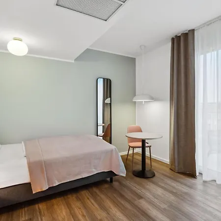 Limehome Sybelstr Берлин