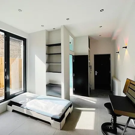 Apartment With A Bathroom And Private Entrance Door