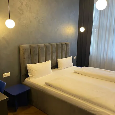 Hotel Blue Messe 3*