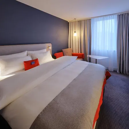 Express Centre By Ihg Hotel