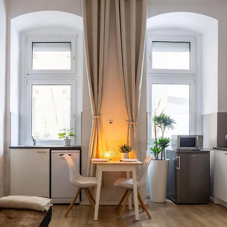 Lovely Place In The Heart Of Prenzlauer Berg Apartamento Berlín
