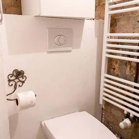 Апартаменты Boutique Altbau Берлин
