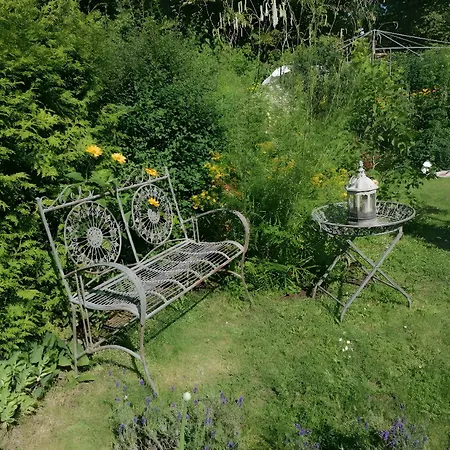 Im Idyllischen Garten *