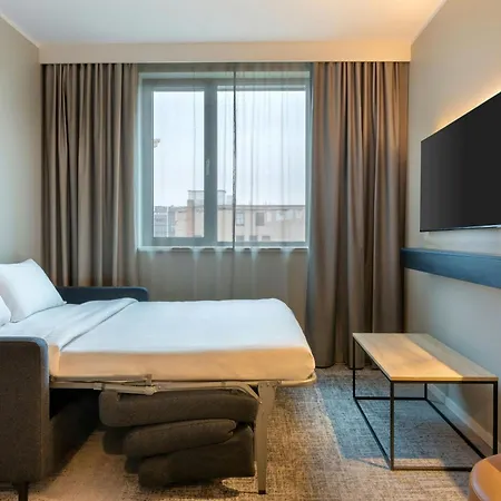 Moxy Ostbahnhof Hotel Berlin