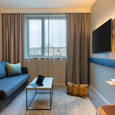 Moxy Ostbahnhof Hotel Berlin