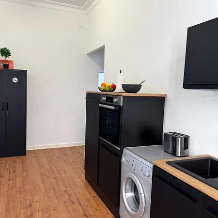 L Luxury Prvate In Ber-prenzlauer Berg Apartment *