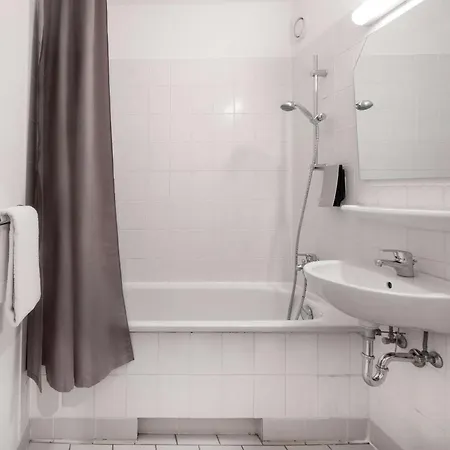 Lichtenberg 3*