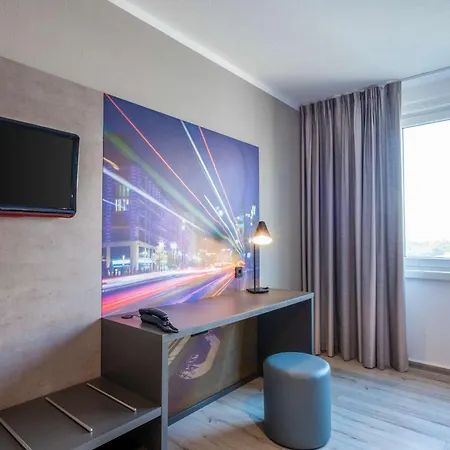 Lichtenberg 3* Berlin