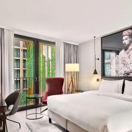 Radisson Collection Hotel, Берлин