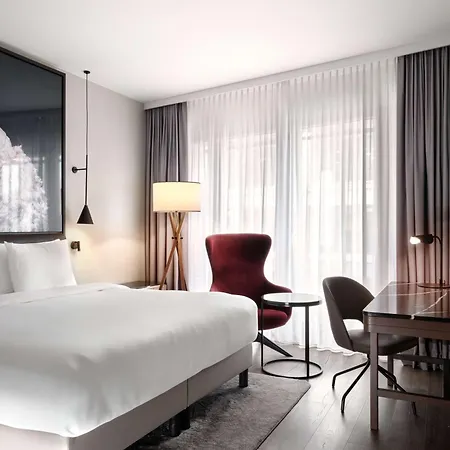 Radisson Collection Hotel,