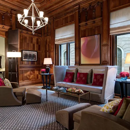 Hotel Rocco De Rome 5*