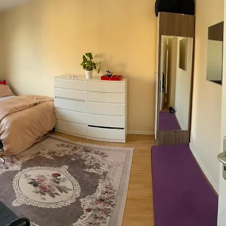2-rooms Flat In Berlin-wedding * Berlin
