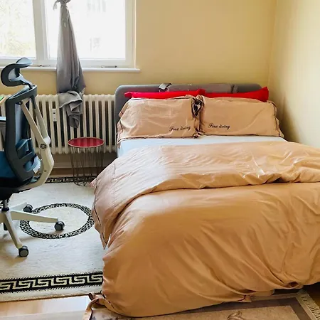 2-rooms Flat In Berlin-wedding * Berlin