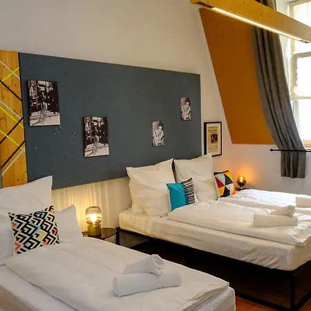 Roof&chill Loft I Overthetop 2-level I 170m2 I 2 Baeder I Bachelor I Familien I Gruppen I Events Apartmán *