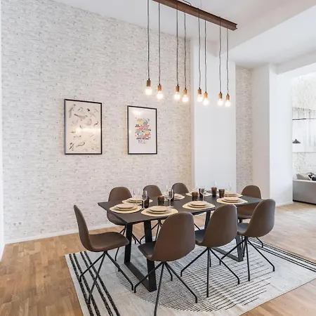 Spacious Lofts In Wedding * 베를린