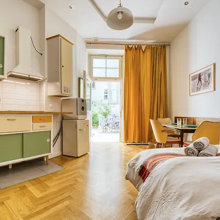 Cozy Designer In Friedrichshain 아파트 베를린