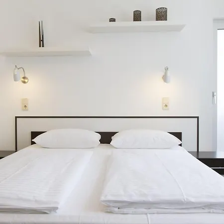 Vega 3* Berlín