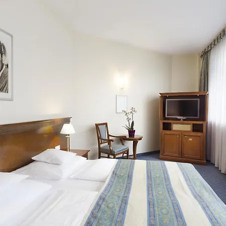 Hotel Hollywood Media Am Kurfuerstendamm 4*