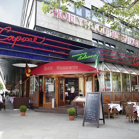 Hollywood Media Am Kurfuerstendamm 4* Berlin
