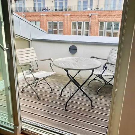 Eiswerder - Inselwohnung In Der Havel Mit Balkon Tatil Evi *
