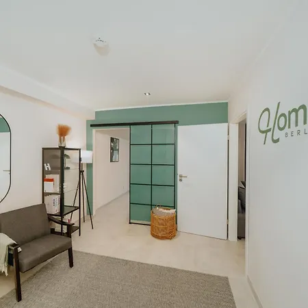 Homely - Huge Terrace, Modern, Quiet, Near Kudamm Apartment *